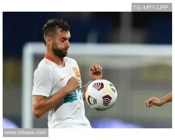 巴伦西亚终于解雇主帅加里,球队成绩不如预期,寻觅新教练 巴伦西亚终于解雇主帅加里,球队成绩不如预期,寻觅新教练