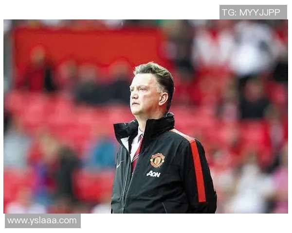 范加尔：曼联正在努力提高状态，相信球队会有所突破