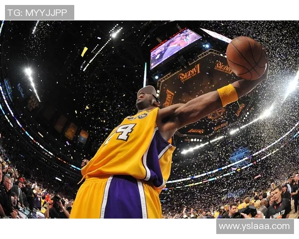 科比：詹姆斯不仅是球场上的传奇，也是人生中的传奇