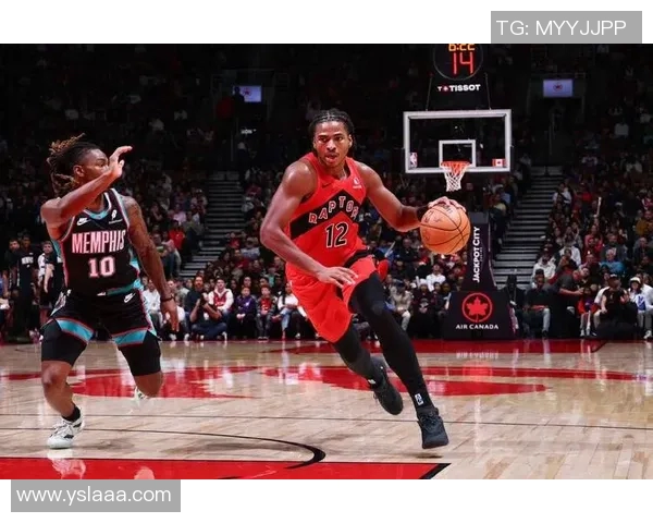 猛龙主场大胜灰熊，卡尔德隆27分率队获胜